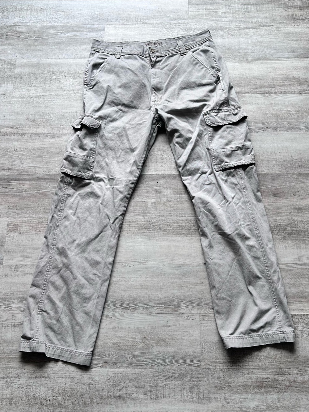 Mens Wrangler Straight Leg Cargo Pants Beige Cream 34x34